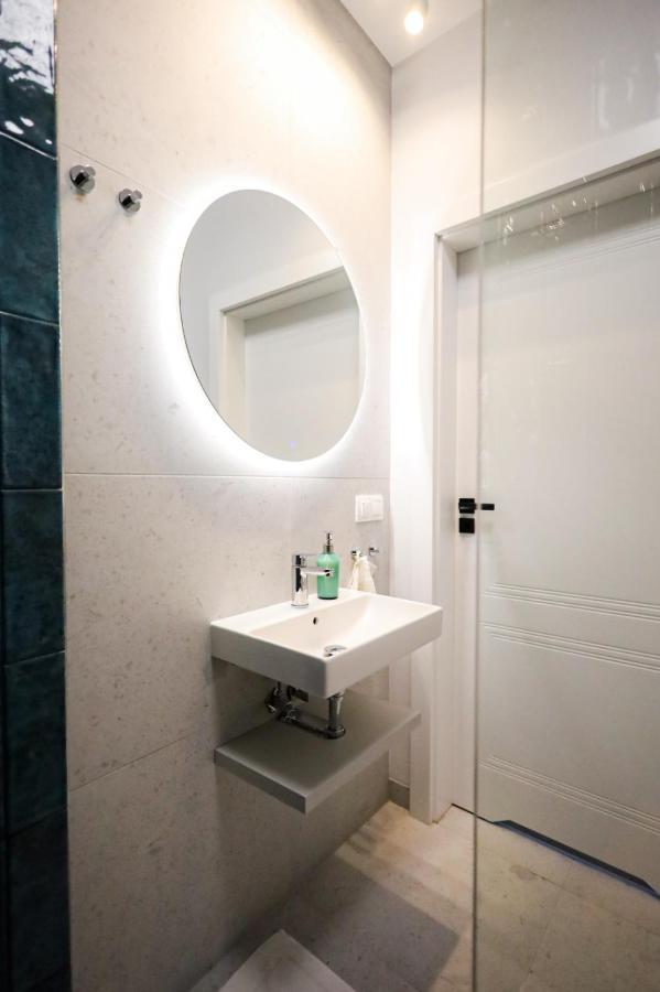 Glow Apartments, Apartamenty Stocznia Cesarska & Montownia Gdansk Bagian luar foto