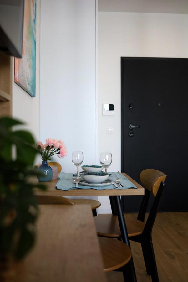 Glow Apartments, Apartamenty Stocznia Cesarska & Montownia Gdansk Bagian luar foto
